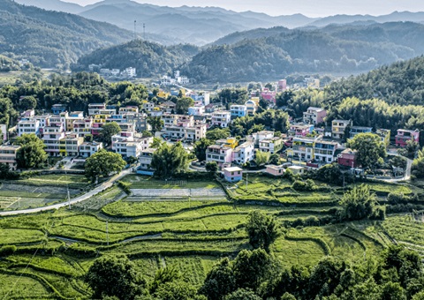 ����ʵ��ȫ���������ɿ�Ȩ+���徭Ӫ�Խ����õ�ʹ��Ȩ����Ϲ�Ӧ