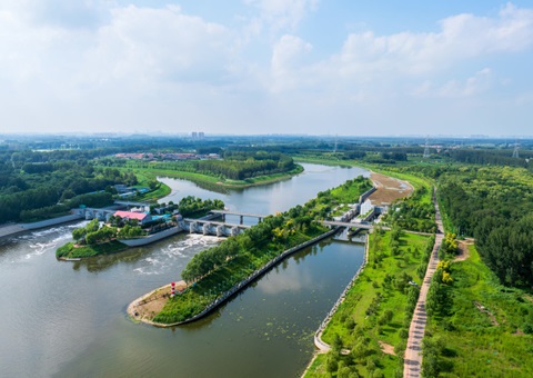 �̡������� ���ġ���ɭ�֡���������̽����̬��Ʒ��ֵʵ�ֵ�����