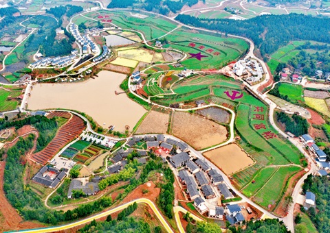 �Ĵ���̨֧���˾���ҵ������彨����ʼƻ�&nbsp;&nbsp;5���ڳ��ʳ�210��Ԫ����1�����