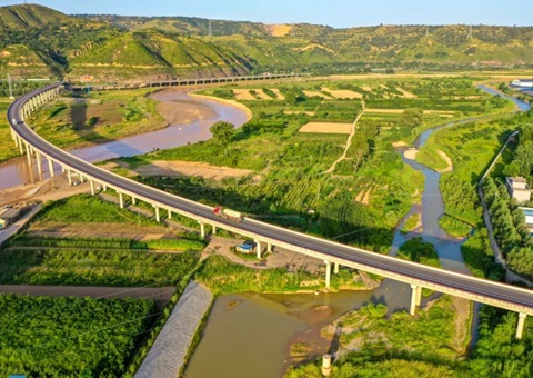 �����п�չ���ƻ�����������תͷ����