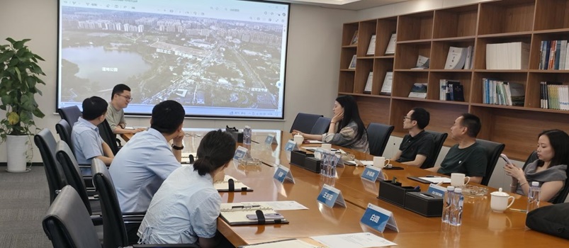 城视装有机”更新在行动——XPJ集团与重庆大学构筑规划设计钻研总院有限公司成都分公司<br>共同探求互换